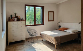 chambre privée dans maison en garrigue